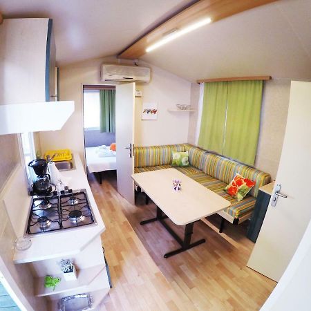 Accommodation Suzy Zadar Buitenkant foto